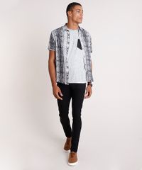 Camiseta-Masculina-com-Linho-e-Bolso-Manga-Curta-Gola-Careca-Cinza-Mescla-9851901-Cinza_Mescla_3
