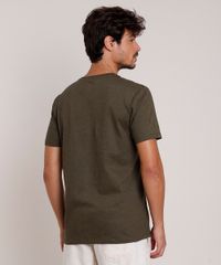 Camiseta-Masculina-Basica-com-Bolso-Manga-Curta-Gola-Careca-Verde-Militar-9421866-Verde_Militar_2