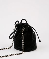 Bolsa-Feminina-Bucket-Transversal-Pequena-em-Veludo-com-Corrente-Preto-9484067-Preto_5
