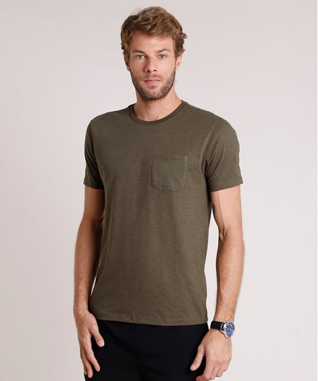 Camiseta-Masculina-Basica-com-Bolso-Manga-Curta-Gola-Careca-Verde-Militar-1-9421866-Verde_Militar_1_1