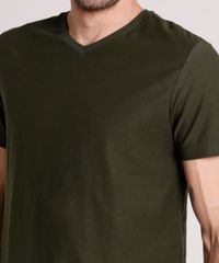 Camiseta-Masculina-Basica-Flame-Manga-Curta-Gola-V-Verde-Militar-9595137-Verde_Militar_4