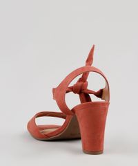 Sandalia-Feminina-Vizzano-Salto-Grosso-Medio-em-Suede-com-No-Marrom-9906058-Marrom_4