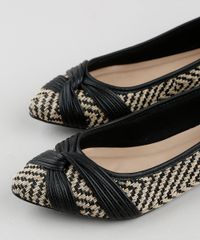 Sapatilha-Feminina-Via-Uno-Bico-Fino-Estampada-Geometrica-com-Tiras-Cruzadas-Preta-9840217-Preto_3