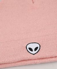 Gorro-Masculino-com-Bordado-Alien-Rosa-9368135-Rosa_3