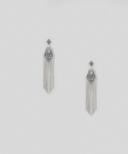Brinco-Geometrico-com-Franjas-Prateado-8558347-Prateado_1 Brinco-Geometrico-com-Franjas-Prateado-8558347-Prateado_1