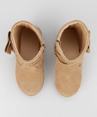 Bota-com-Laco-Caramelo-8620902-Caramelo_4