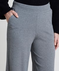Calca-Feminina-Basica-Pantalona-Cintura-Alta-Canelada-com-Bolsos-Cinza-Mescla-Escuro-9880628-Cinza_Mescla_Escuro_4 Calca-Feminina-Basica-Pantalona-Cintura-Alta-Canelada-com-Bolsos-Cinza-Mescla-Escuro-9880628-Cinza_Mescla_Escuro_4
