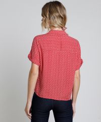 Camisa-Feminina-Estampada-Floral-com-Bolso-e-No-Manga-Curta-Vermelho-9807196-Vermelho_2