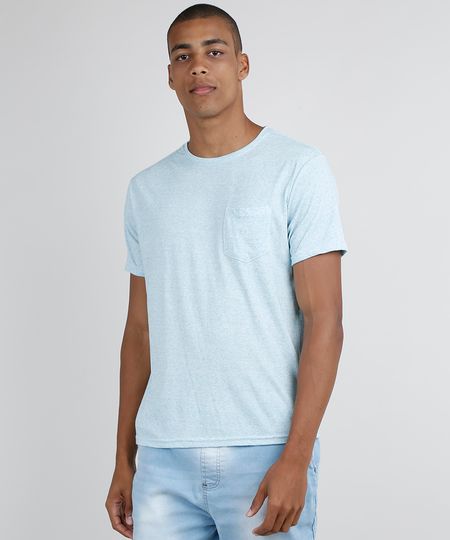 Camiseta-Masculina-com-Bolso-Manga-Curta-Gola-Careca-Azul-Claro-9878045-Azul_Claro_1