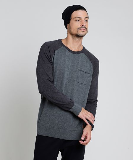 Sueter-Masculino-em-Trico-Com-Bolso-Raglan-Cinza-Escuro-9789018-Cinza_Escuro_1