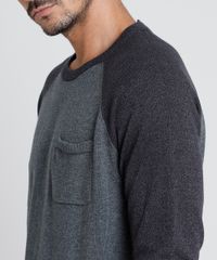 Sueter-Masculino-em-Trico-Com-Bolso-Raglan-Cinza-Escuro-9789018-Cinza_Escuro_4 Sueter-Masculino-em-Trico-Com-Bolso-Raglan-Cinza-Escuro-9789018-Cinza_Escuro_4