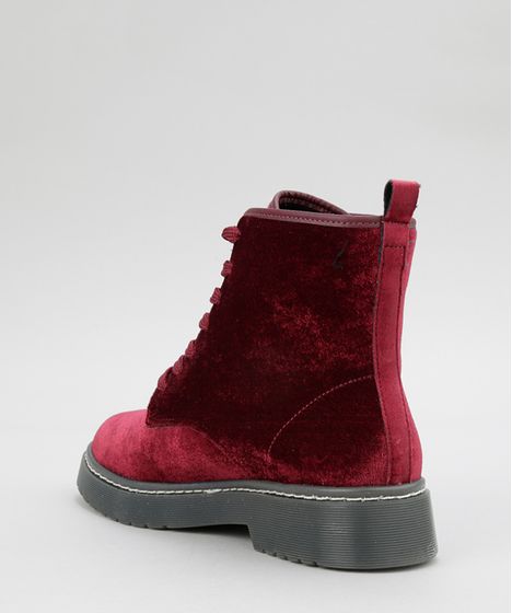 bota vizzano veludo vinho