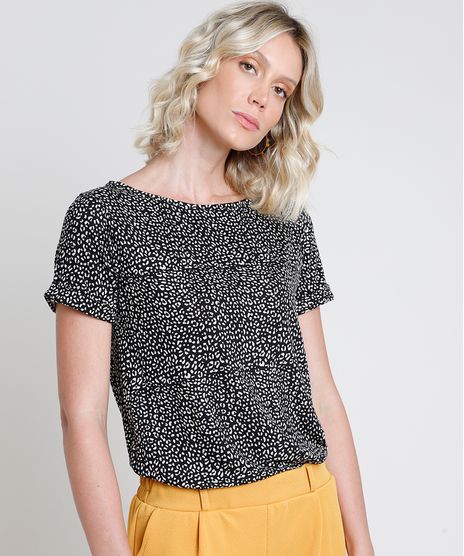 Blusa-Feminina-Estampada-Animal-Print-Onca-Manga-Curta-Decote-Redondo-Preta-9879532-Preto_1