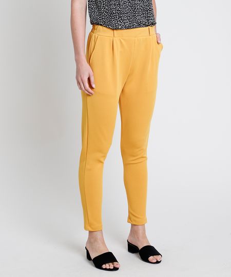 Calca-Feminina-Carrot-com-Bolsos-Mostarda-9852208-Mostarda_1 Calca-Feminina-Carrot-com-Bolsos-Mostarda-9852208-Mostarda_1
