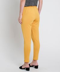 Calca-Feminina-Carrot-com-Bolsos-Mostarda-9852208-Mostarda_2