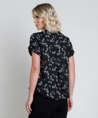 Camisa-Feminina-Estampada-Floral-com-Martingale-Manga-Curta-Preta-9822195-Preto_2