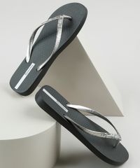 Chinelo-Feminino-Ipanema-Silky-Metalizado-Preto-9925079-Preto_1
