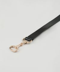 Cinto-Feminino-Transpassado-Texturizado-Croco-com-Fivela-Preto-9858684-Preto_4