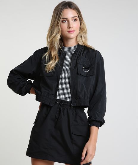 Jaqueta-Bomber-Feminina-Cropped-em-Nylon-com-Bolsos-Preta-9805002-Preto_1