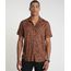 Camisa-Masculina-Tradicional-Estampada-Animal-Print-Onca-Manga-Curta-Marrom-9729731-Marrom_1