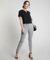Camisa-Feminina-com-Martingale-Manga-Curta-Preta-9822191-Preto_3