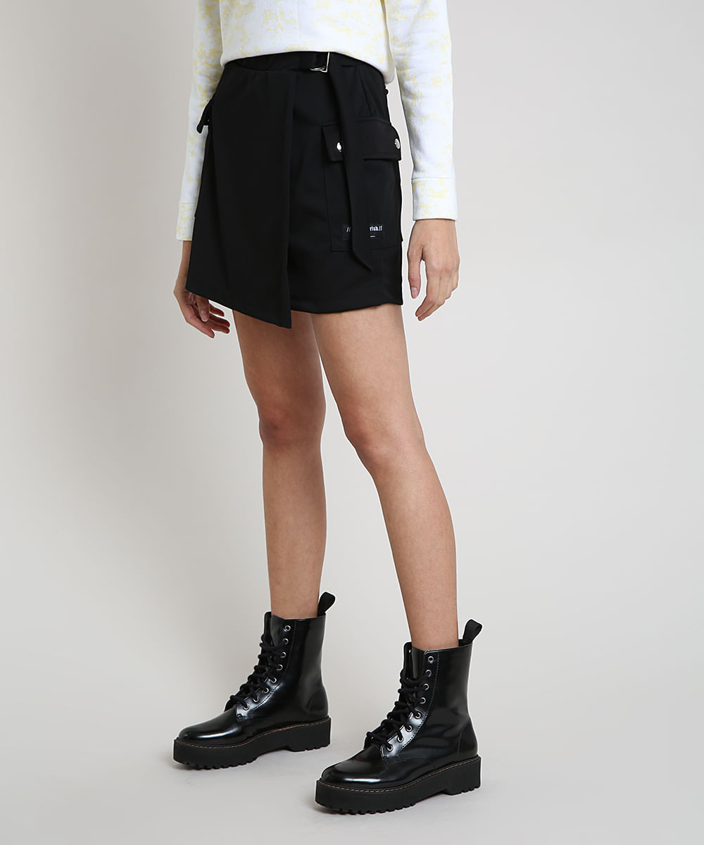 saia transpassada preta