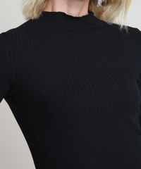 Blusa Canelada Gola Alta Manga Curta Preta Detalhes