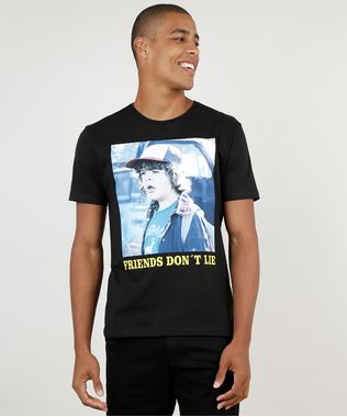 Camiseta-Masculina-Stranger-Things--Friends-Don-t-Lie--Manga-Curta-Gola-Careca-Preta-9862737-Preto_1