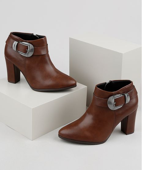 Bota-Feminina-Beira-Rio-Conforto-Cano-Curto-Salto-Alto-Grosso-com-Fivela-Marrom-9943004-Marrom_1