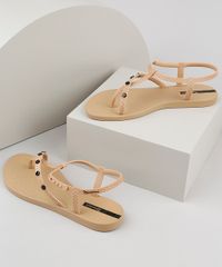Rasteirinha-Feminina-Ipanema-Class-Wish-Spikes-Texturizada-Cobra-com-Tachas-Bege-9925070-Bege_1