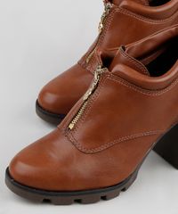 Bota-Feminina-Beira-Rio-Conforto-Cano-Curto-Salto-Alto-Tratorada-com-Ziper-Caramelo-9942996-Caramelo_3 Bota-Feminina-Beira-Rio-Conforto-Cano-Curto-Salto-Alto-Tratorada-com-Ziper-Caramelo-9942996-Caramelo_3