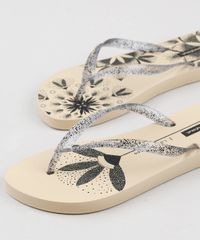Chinelo-Feminino-Ipanema-Sem-Igual-Tattoo-Estampado-Floral-com-Glitter-Bege-Claro-9941685-Bege_Claro_3