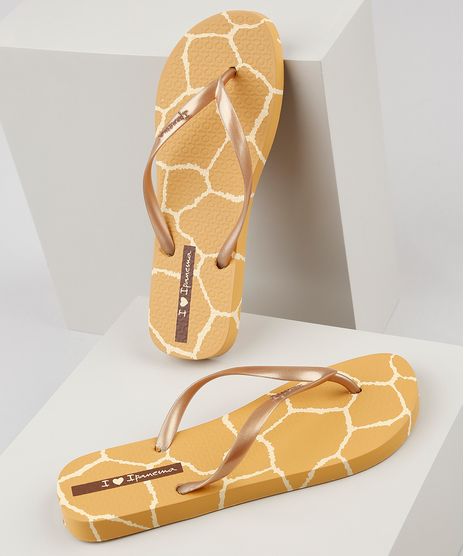 Chinelo-Feminino-Ipanema-I-Love-Safari-Estampado-Animal-Print-Girafa-Mostarda-9925060-Mostarda_1