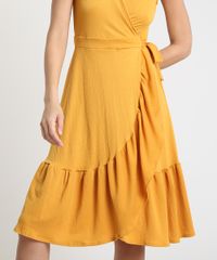 Vestido-Feminino-Midi-Envelope-Texturizado-com-Babado-Sem-Manga-Mostarda-9897380-Mostarda_4