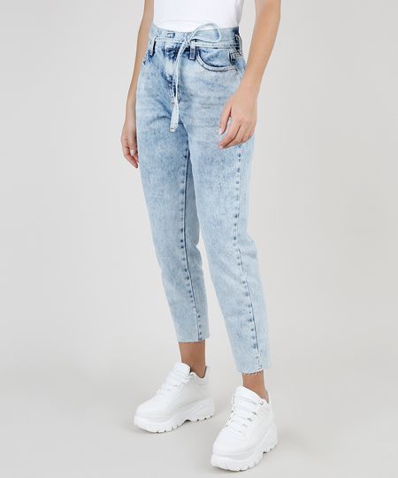 calça jeans com cordão feminina