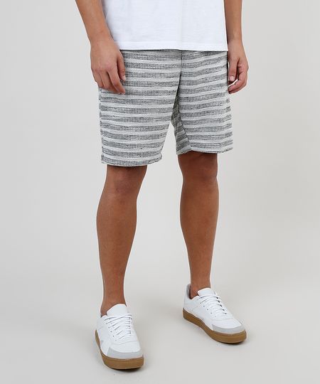 Bermuda-Masculina-Relaxed-Listrada-em-Moletom-com-Cordao-e-Bolsos-Cinza-Mescla-Claro-9880153-Cinza_Mescla_Claro_1 Bermuda-Masculina-Relaxed-Listrada-em-Moletom-com-Cordao-e-Bolsos-Cinza-Mescla-Claro-9880153-Cinza_Mescla_Claro_1