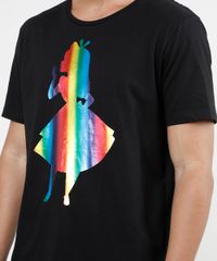 Camiseta-Masculina-Alice-no-Pais-das-Maravilhas-Manga-Curta-Gola-Careca-Preta-9873512-Preto_4