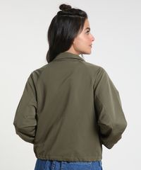 Jaqueta-Feminina-Cropped-em-Nylon-com-Bolsos-Verde-Militar-9805003-Verde_Militar_2