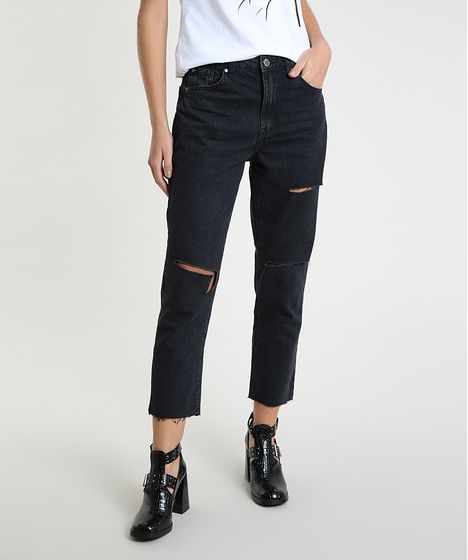 calça jeans e cropped preto