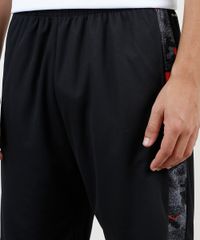 Bermuda-Masculina-Esportiva-Ace-com-Respiro-e-Faixa-Lateral-Camuflada-Preta-9581764-Preto_2