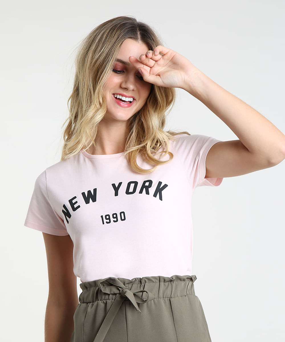 Blusa Feminina "New York" Manga Curta Decote Redondo Rosa Claro