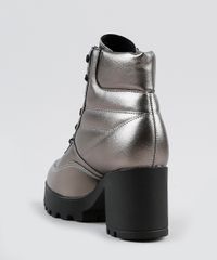 Bota-Coturno-Feminina-Vizzano-Cano-Curto-Salto-Grosso-Medio-Tratorado-Metalizada-Grafite-9943345-Grafite_4