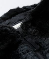 Colete-Infantil-em-Pelo-com-Capuz-Preto-9808673-Preto_3