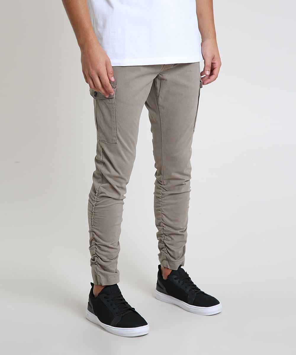 calça bege jogger