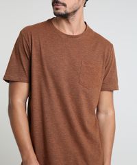 Camiseta-Masculina-com-Bolso-Manga-Curta-Gola-Careca-Marrom-9942905-Marrom_4