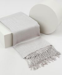 Cachecol-Feminino-em-Trico-com-Franjas-Cinza-9841642-Cinza_2
