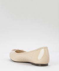 Sapatilha-Bico-Fino-Moleca-em-Verniz--Bege-8649973-Bege_3