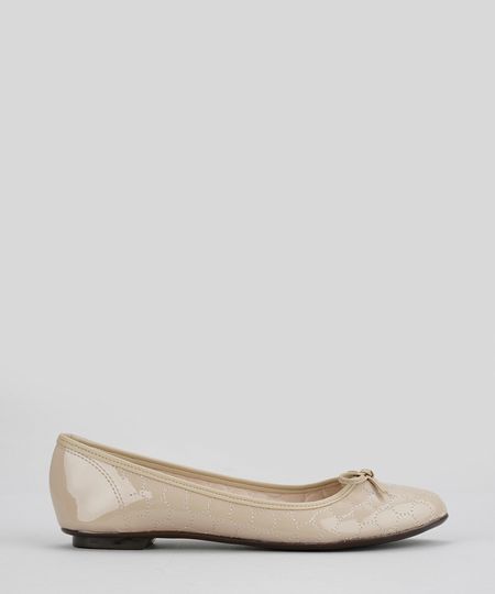 Sapatilha-Moleca-em-Verniz-com-Laco-Bege-8669147-Bege_1