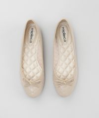 Sapatilha-Moleca-em-Verniz-com-Laco-Bege-8669147-Bege_4