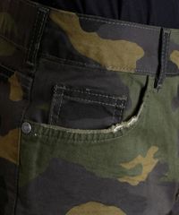 Short-Relaxed-Camuflado-Verde-Militar-8614134-Verde_Militar_4